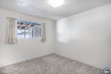 944 Chestnut Ave - Photo 21