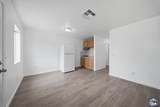 1077 Wozencraft St - Photo 13