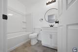 1077 Wozencraft St - Photo 11