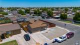 1077 Wozencraft St - Photo 2