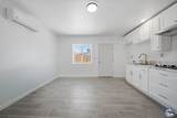 1077 Wozencraft St - Photo 9