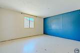 555 Mesquite Ave - Photo 7