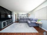 889 Jennifer St - Photo 4