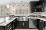 1107 Cabana St - Photo 13