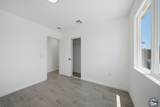 1077 Wozencraft St - Photo 36