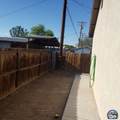 423 IMPERIAL  Unit B Ave - Photo 3
