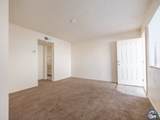 1061 El Centro Ave - Photo 2