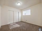 1061 El Centro Ave - Photo 4