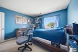 51 Hawk St - Photo 15