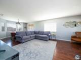 889 Jennifer St - Photo 7
