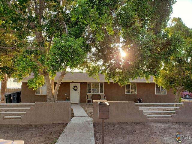 699 Palm Ave - Photo 1