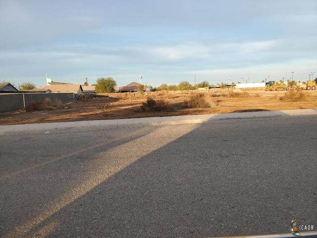 1898 12Th St - Photo 1