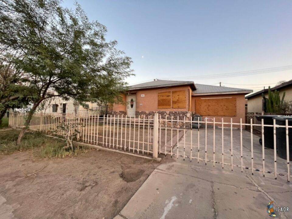 783 El Centro Ave - Photo 1