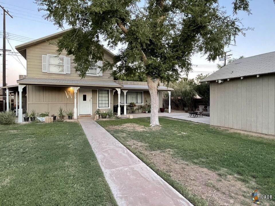 830 Olive Ave - Photo 1