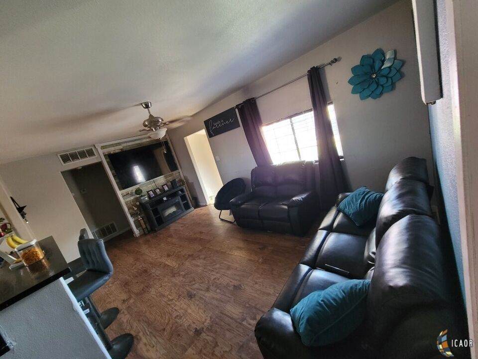 634 Woodward Ave - Photo 1