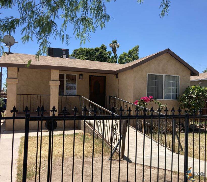 928 Ea K St - Photo 1