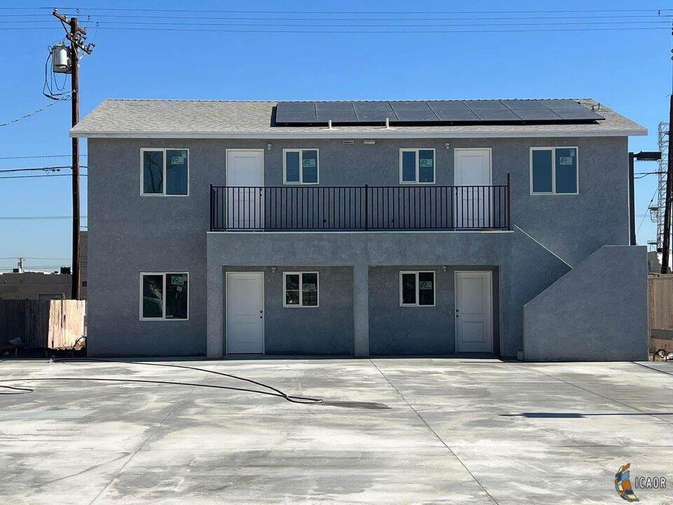 530 Olive Ave - Photo 1