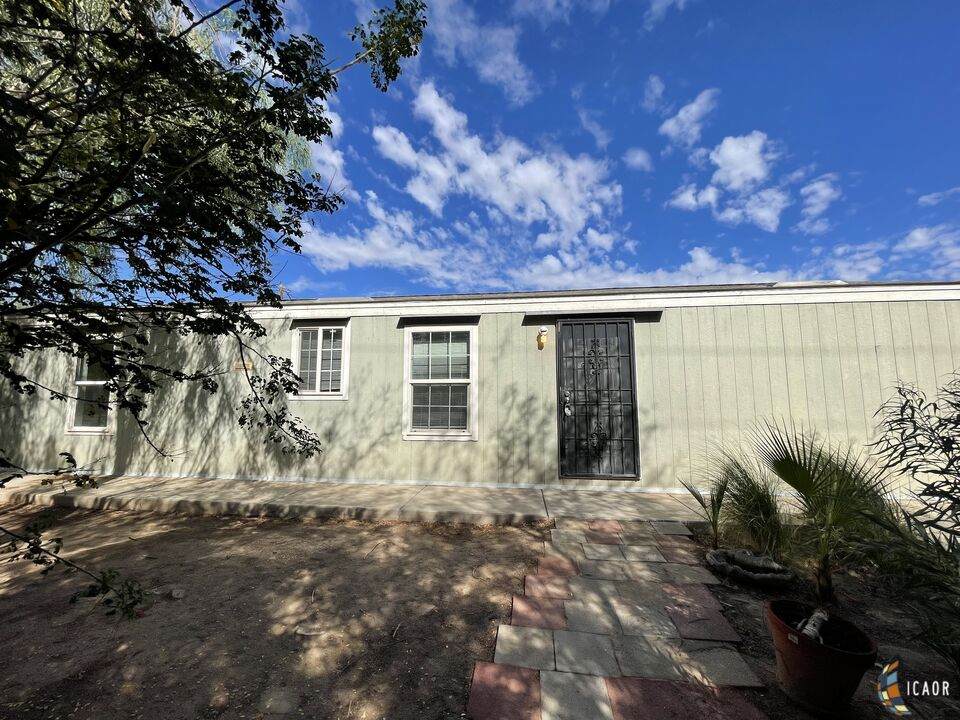 538 2nd Ave - Photo 1