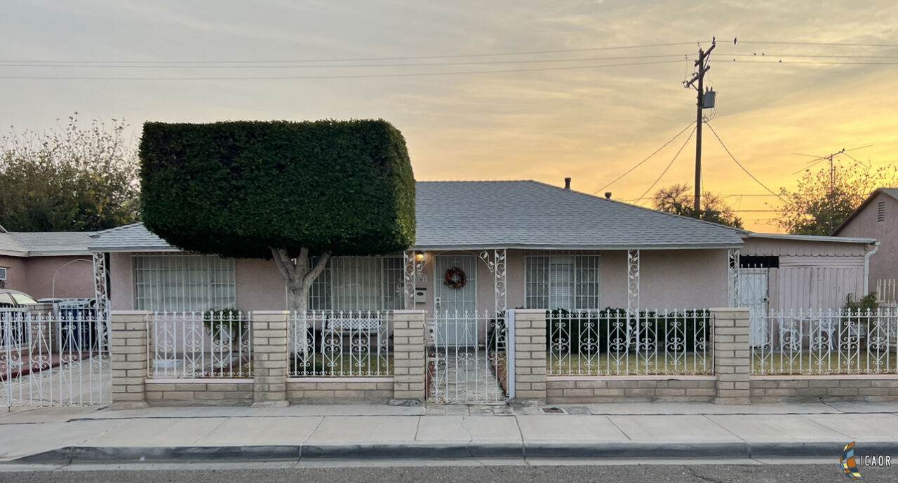 844 Encanto Dr - Photo 1