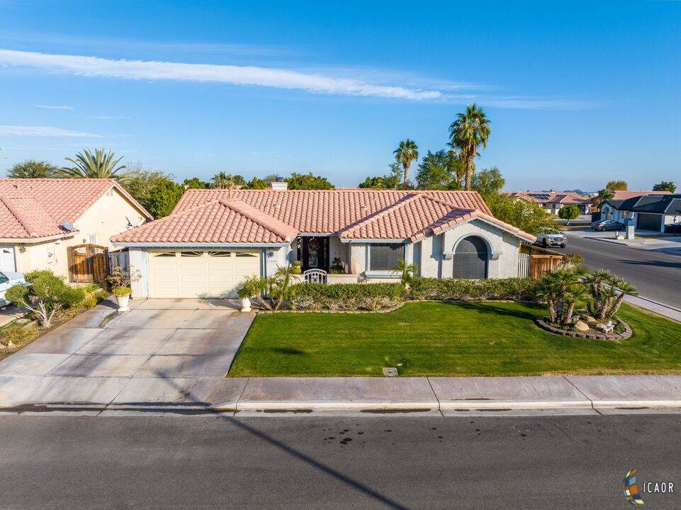 1252 Agate Ct - Photo 1