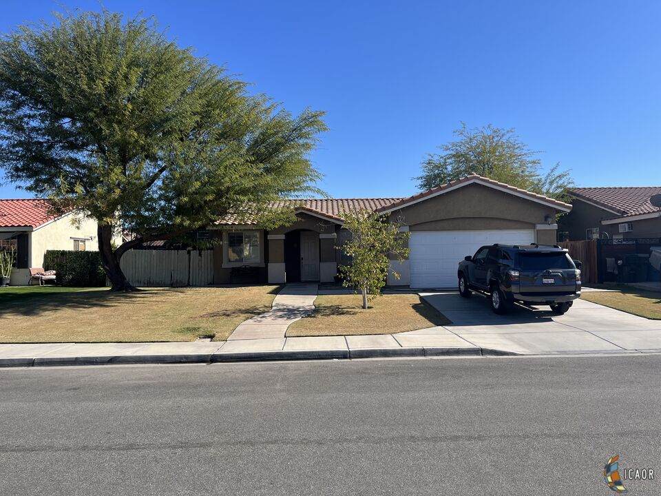 1272 Amethyst Way - Photo 1