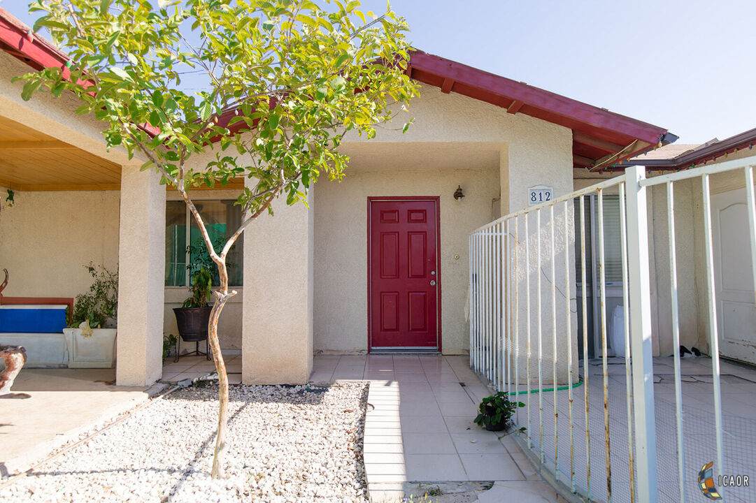 812 Villa Grande St - Photo 1