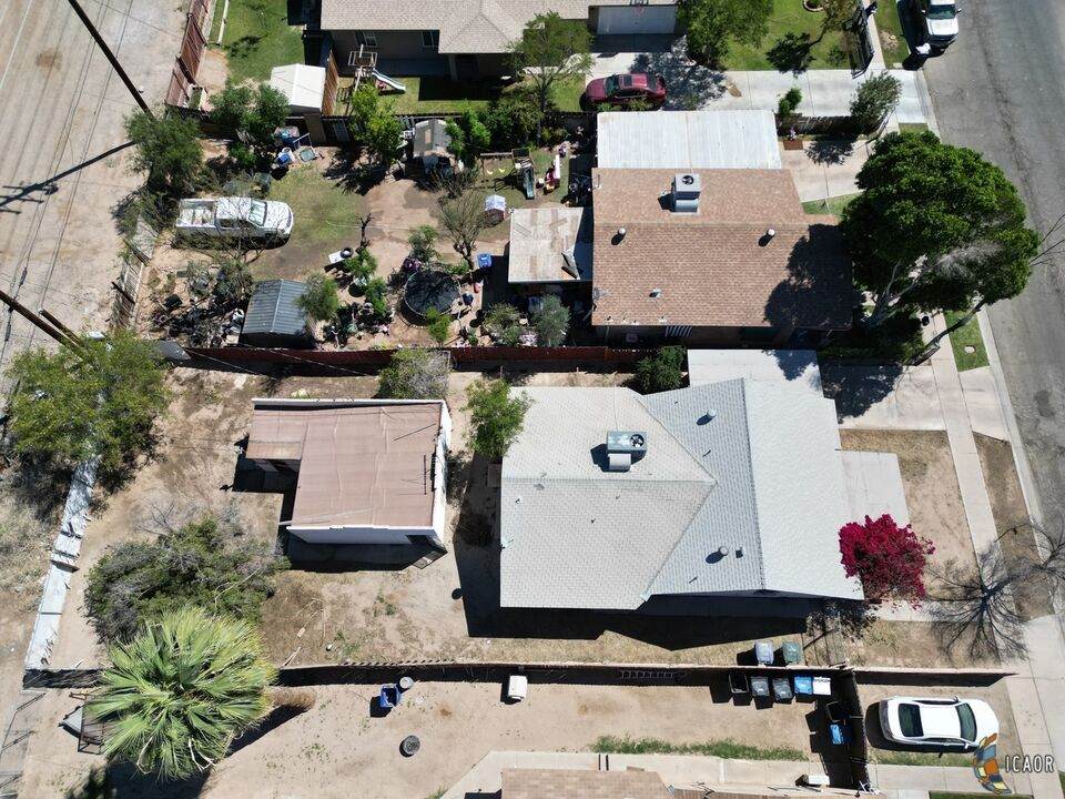 741 Adler St - Photo 1