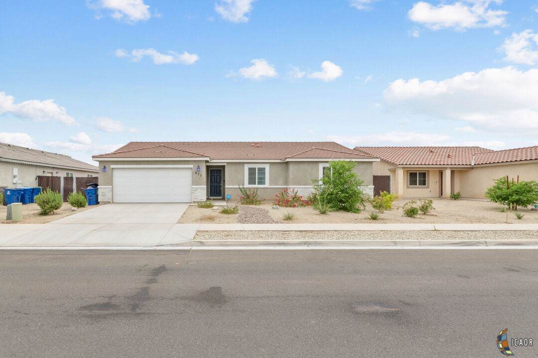 477 Pinto Ct - Photo 1