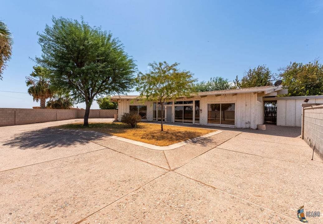 1955 Anderholt Rd - Photo 1