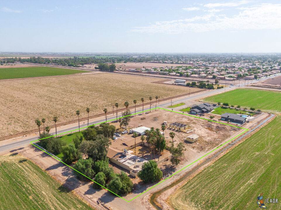 745 Ross Rd - Photo 1