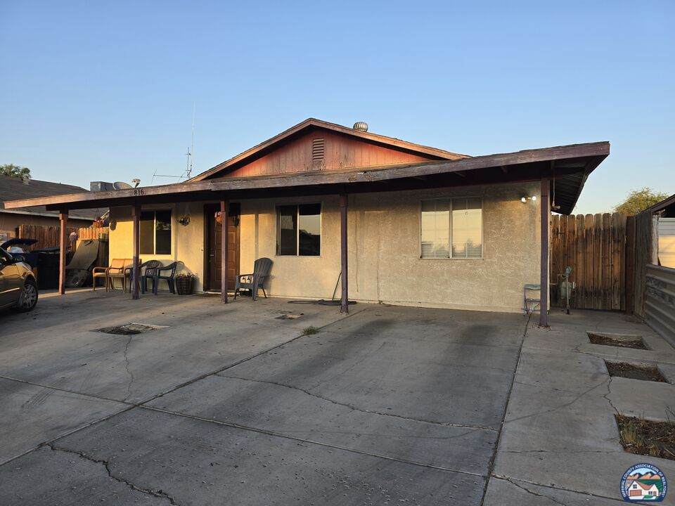 816 D Navarro Ave - Photo 1