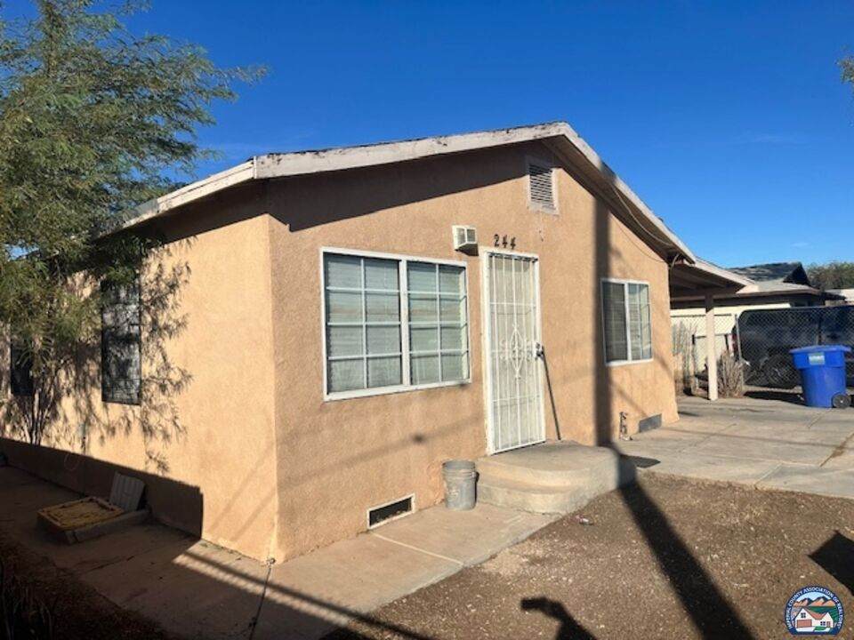 244 Brighton Ave - Photo 1