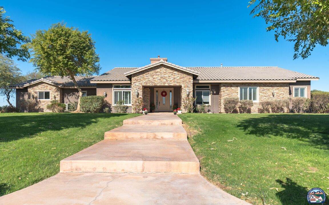 126 Worthington Rd - Photo 1