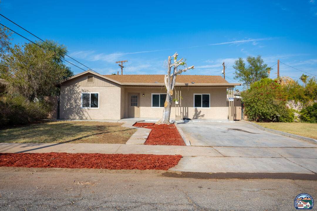 115 Temple Ct - Photo 1