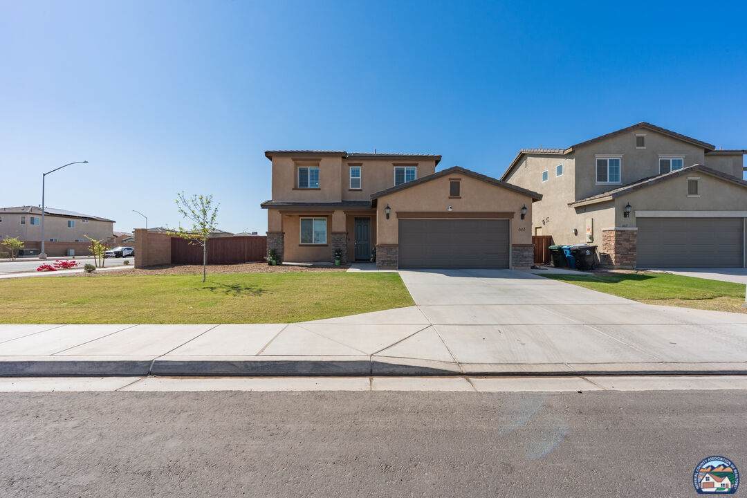 661 Linda Vista St - Photo 1