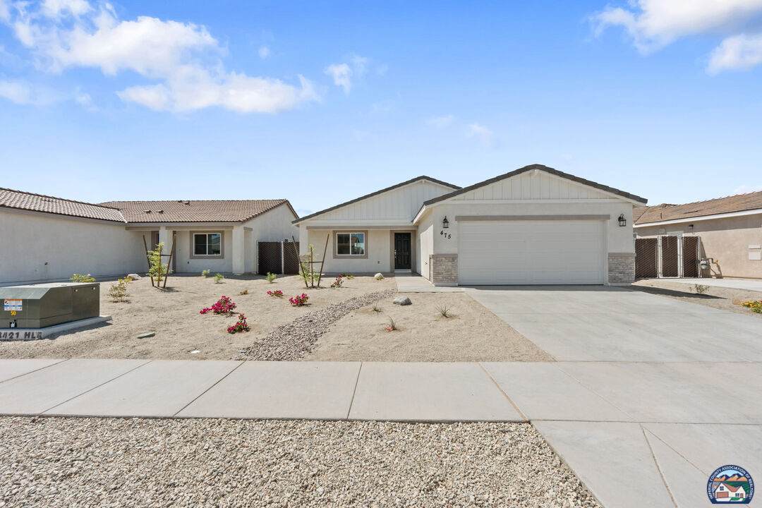 475 Sorrel Ct - Photo 1