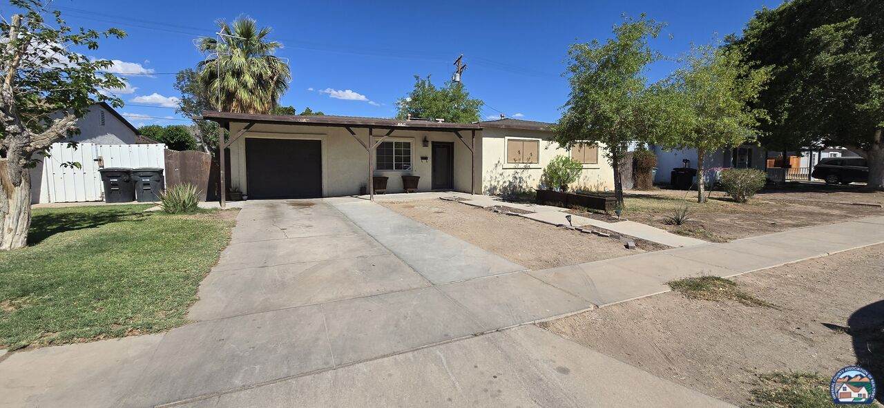 850 Chestnut Ave - Photo 1