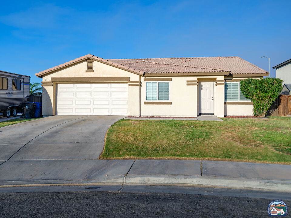 2476 M Llanos Ct - Photo 1