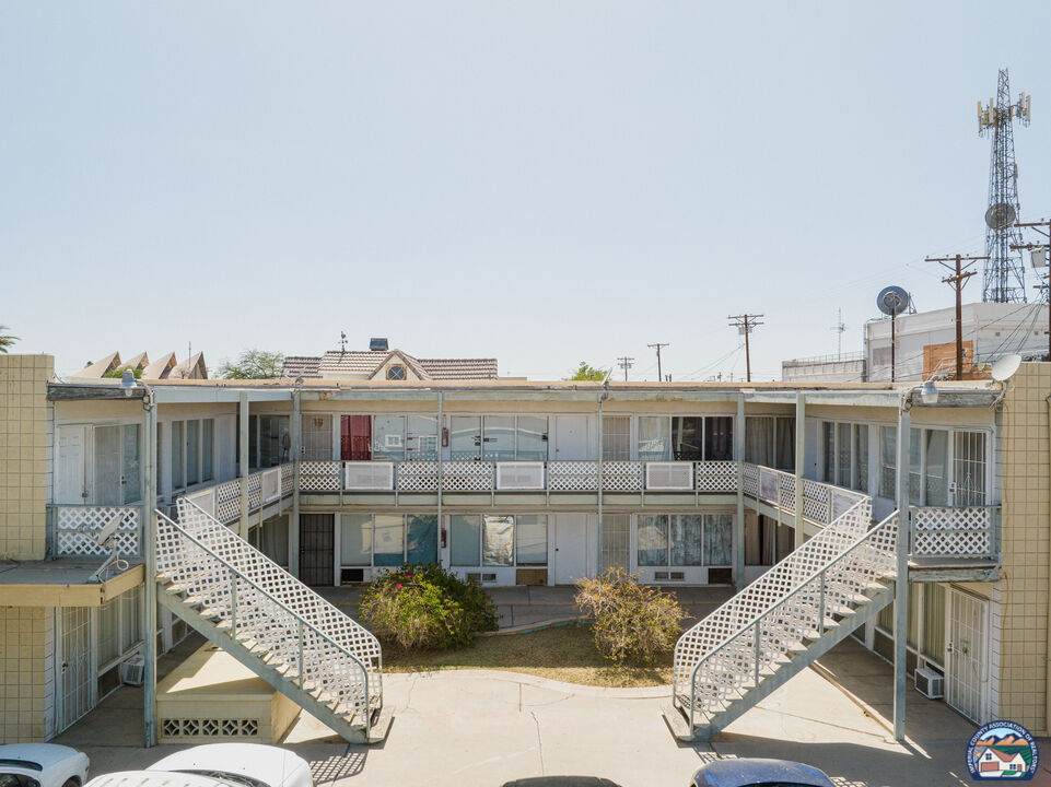 730 Olive Ave - Photo 1