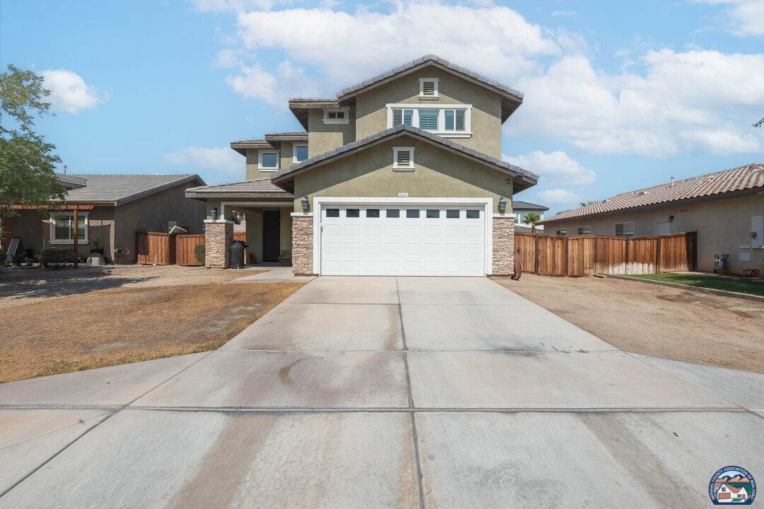 2311 Marlene Ave - Photo 1