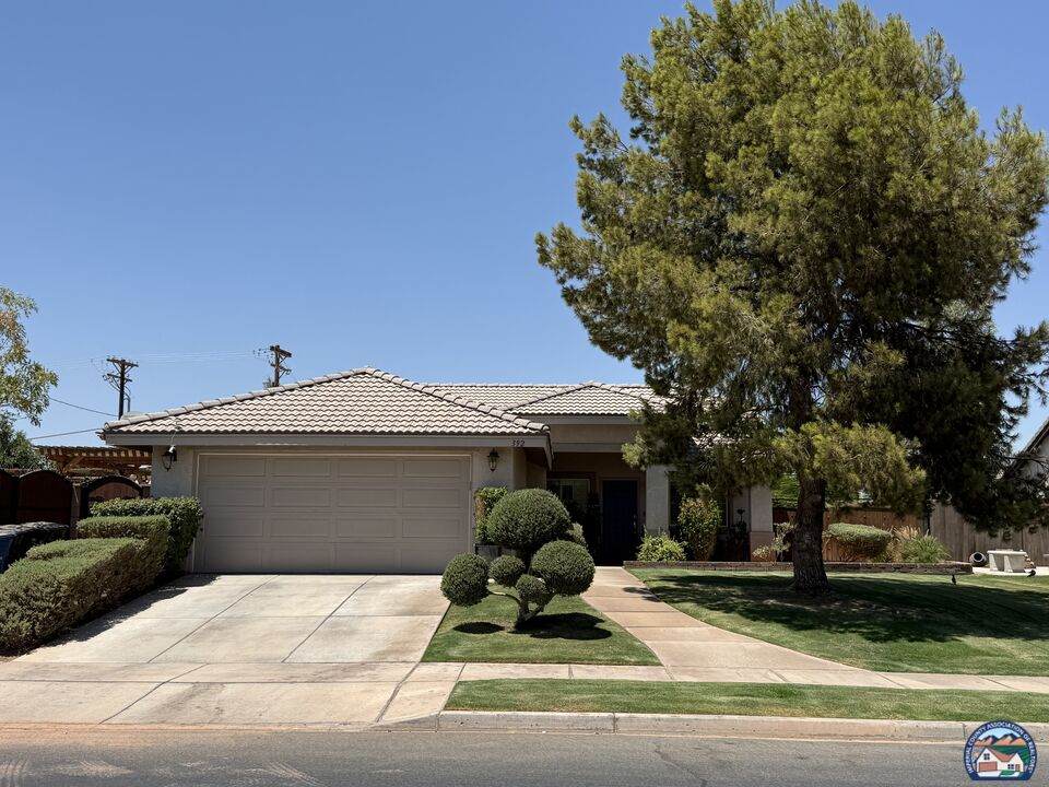 392 Willow Bend Dr - Photo 1