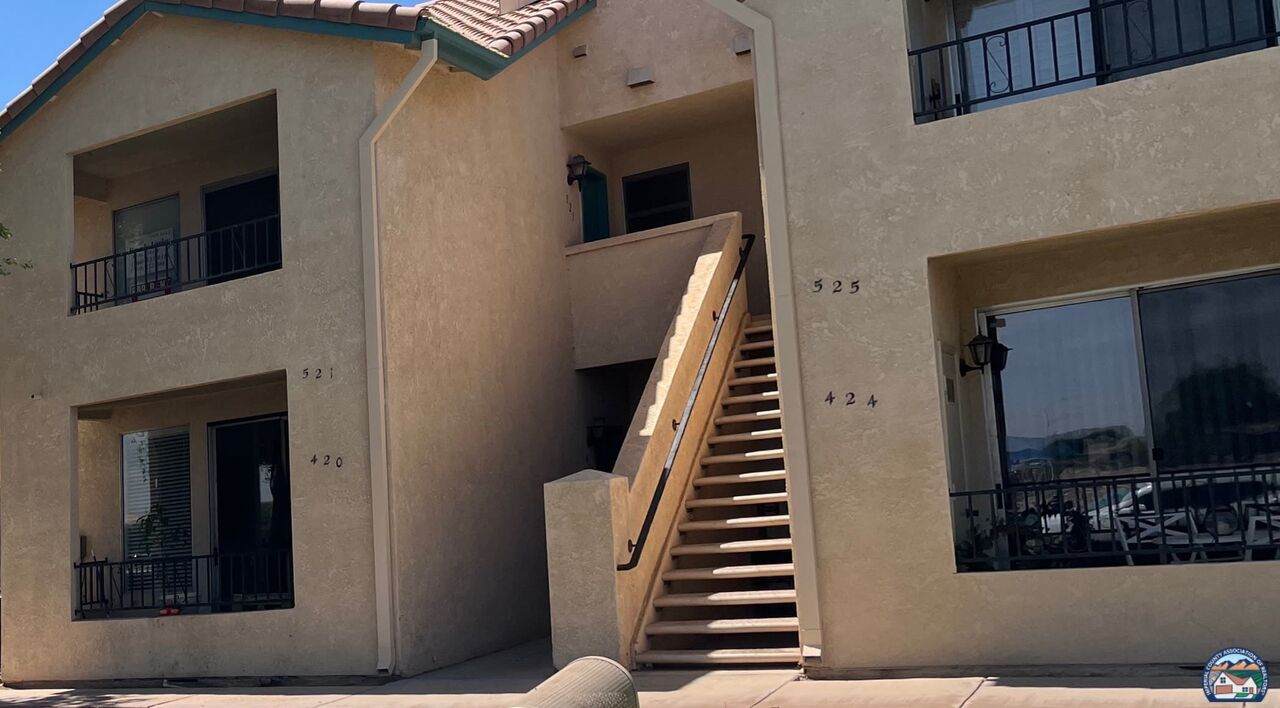 1000 Rodeo Dr - Photo 1