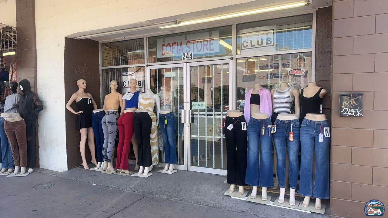 244 1st St - Photo 1