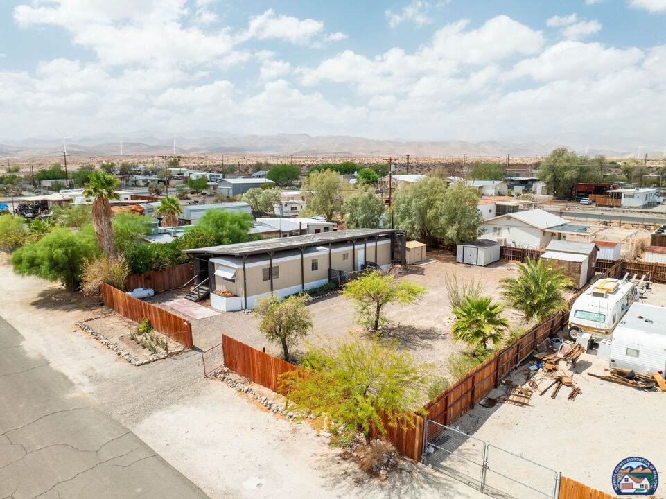 1165 Seminole Ave - Photo 1