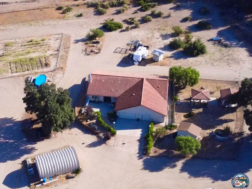 38058 Highway 94 - Photo 1