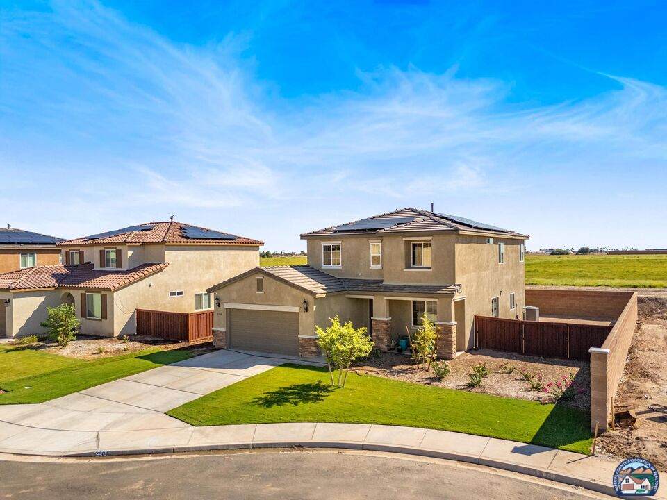 2504 Vista Del Mar Ln - Photo 1