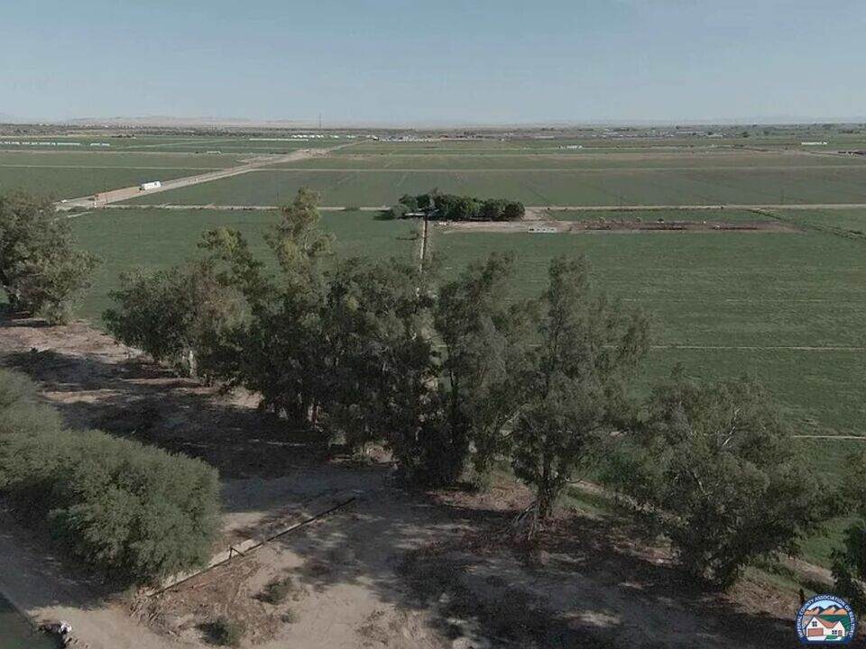 2595 Hardy Rd - Photo 1