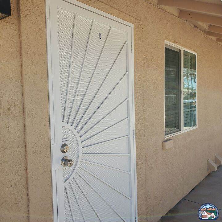 162 Alamo St - Photo 1