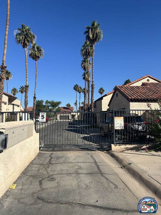 1401 La Brucherie Rd - Photo 1