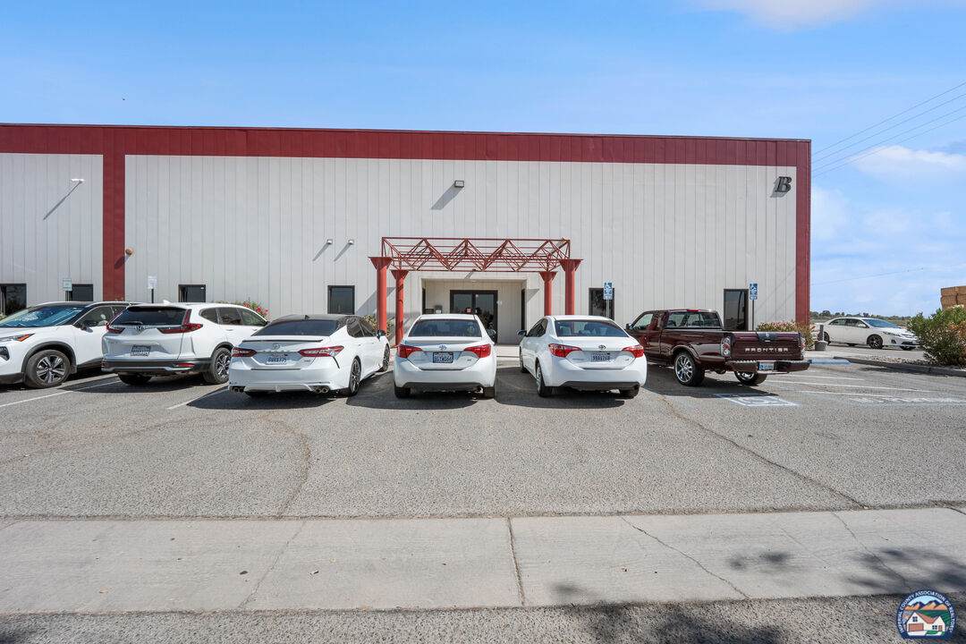 866 Ross Rd - Photo 1